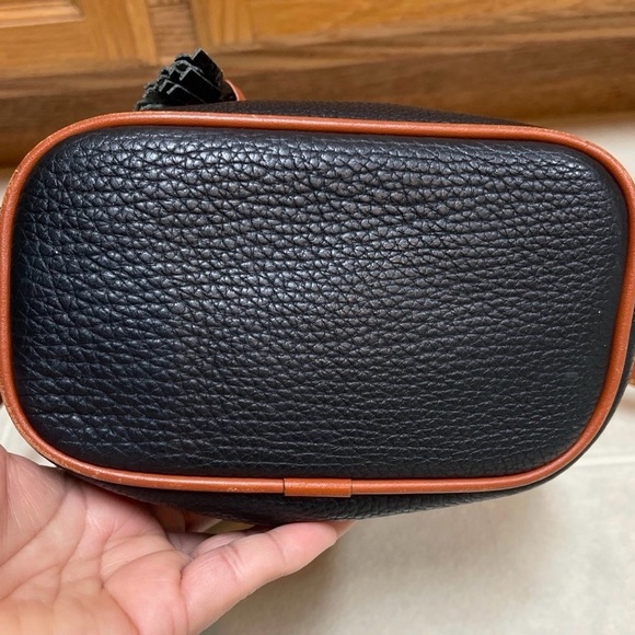 Dooney & Bourke Vintage Leather mini drawstring crossbody bucket bag - Picture 4 of 9